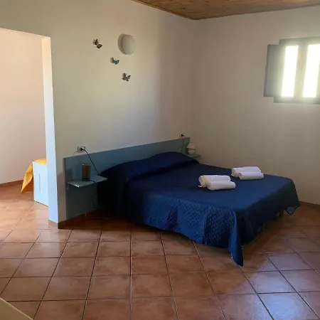 La Casa Ro Curtigghiu * Syracuse